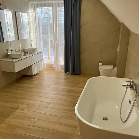 Deer Trail * Tatranská Lomnica